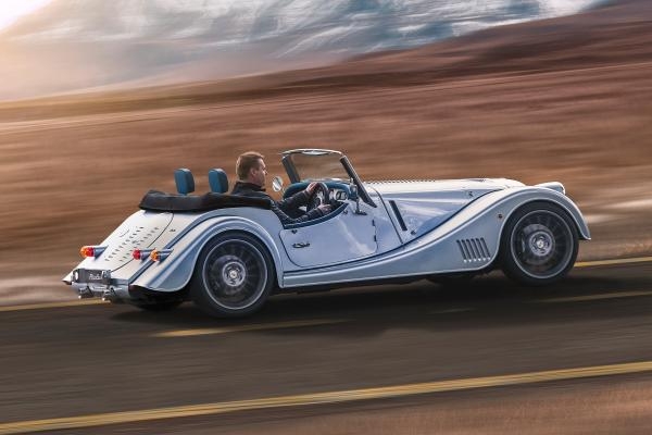 All-new Morgan Plus Six breaks cover with 335bhp